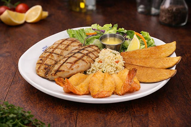 Poitrine de poulet et crevettes papillon