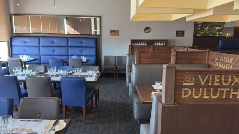 Saint-Laurent salle à manger 1